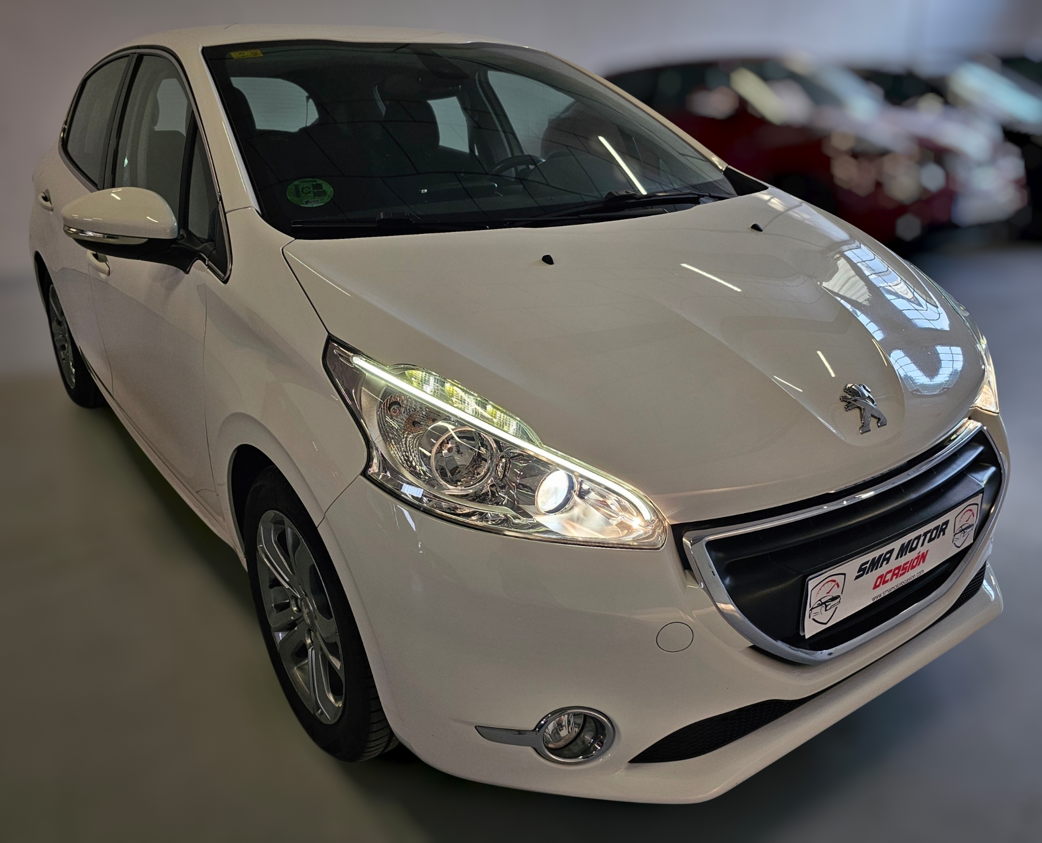 Peugeot 208 1.2 e-VTi Allure - Imagen 42