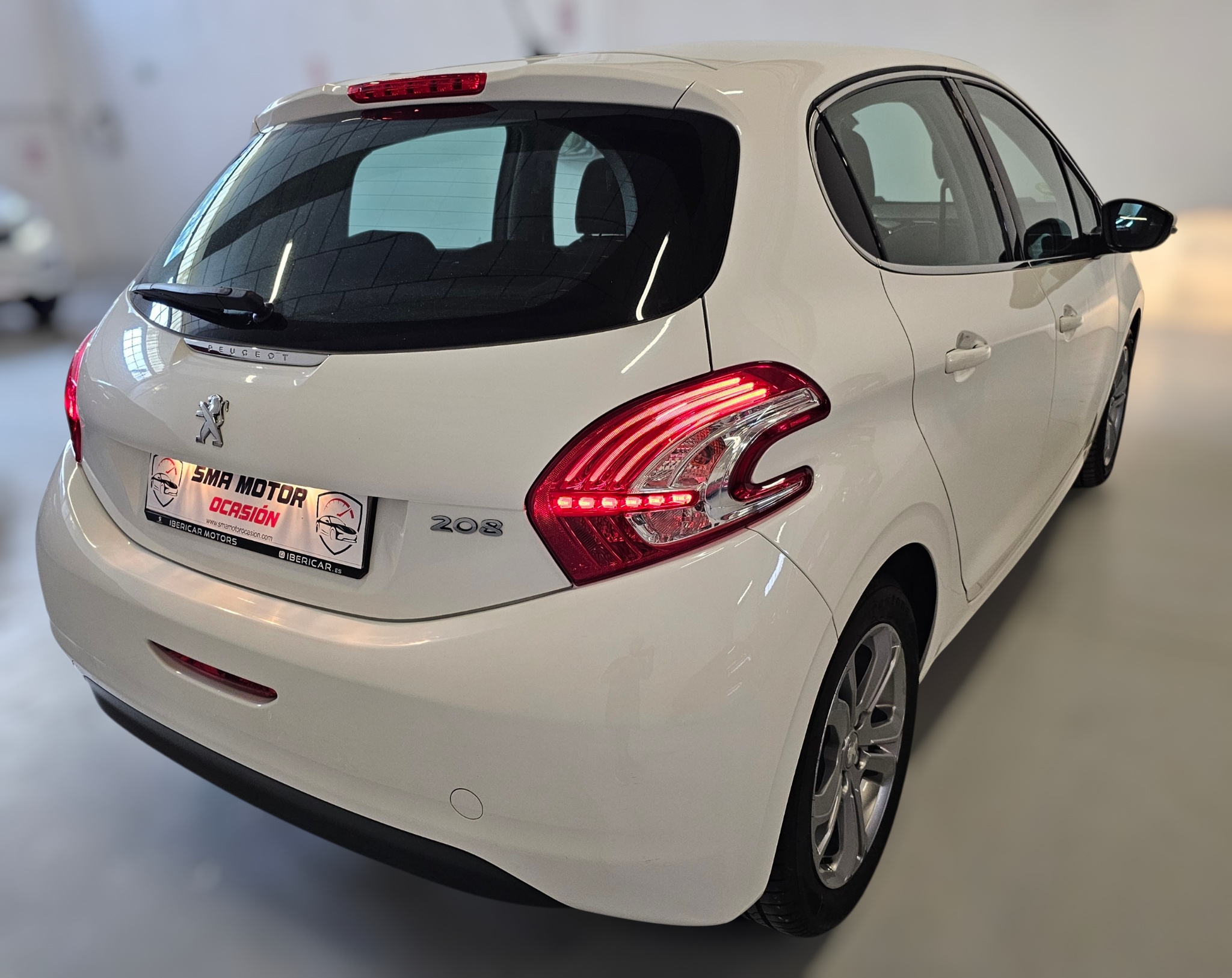 Peugeot 208 1.2 e-VTi Allure - Imagen 44