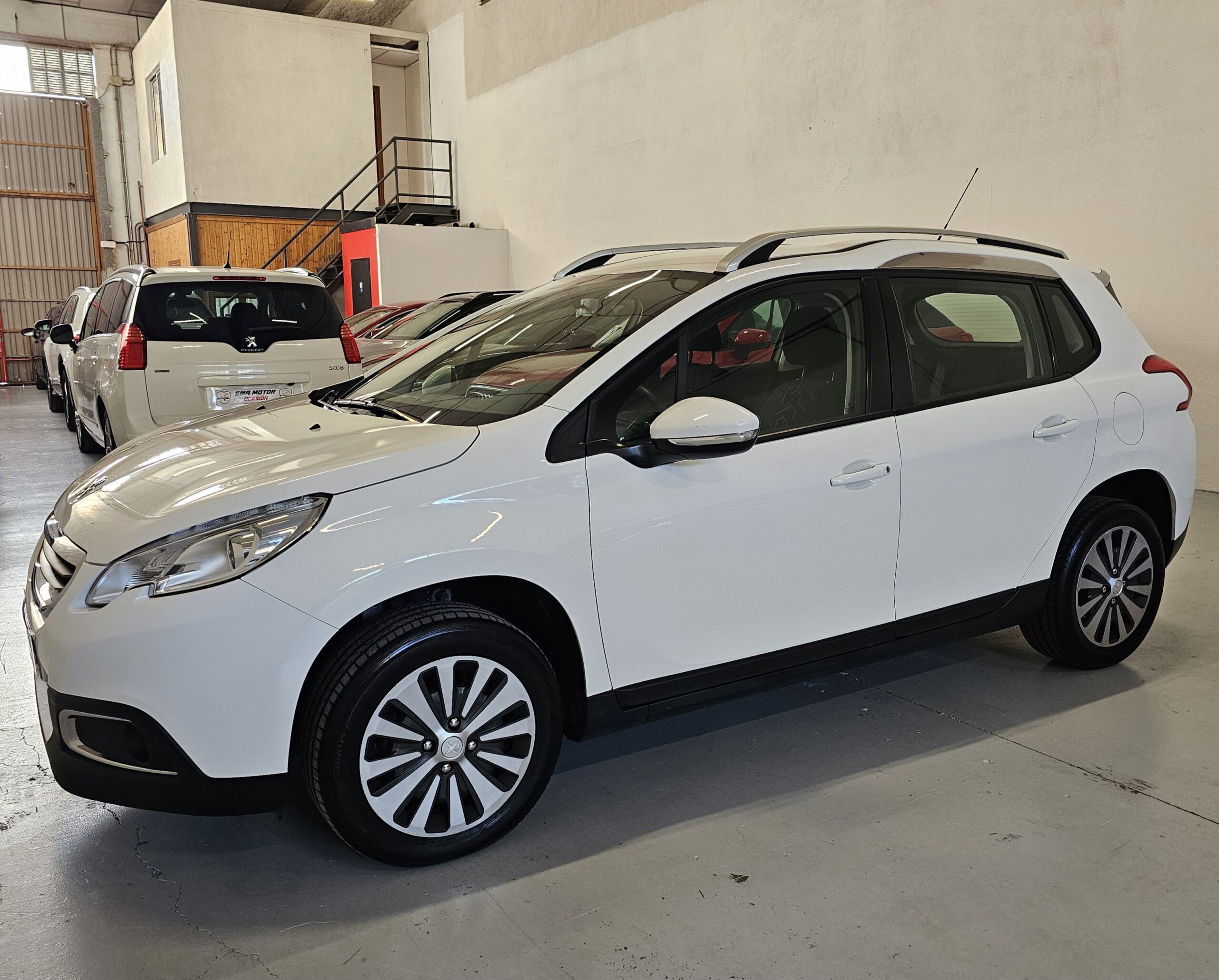 Peugeot 2008 1.6 e-HDi Active 92cv ETG - Imagen 3