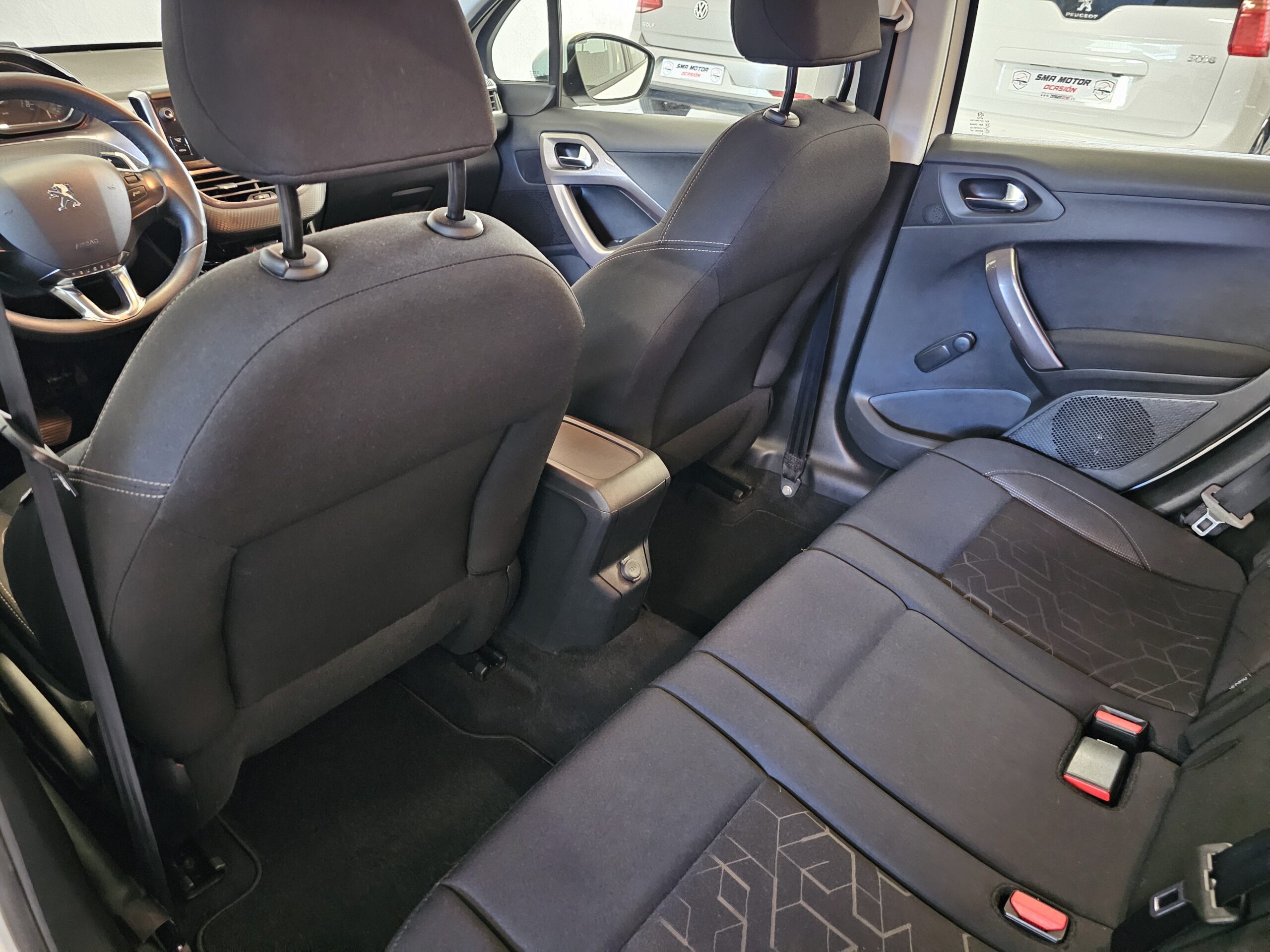 Peugeot 2008 1.6 e-HDi Active 92cv ETG - Imagen 26