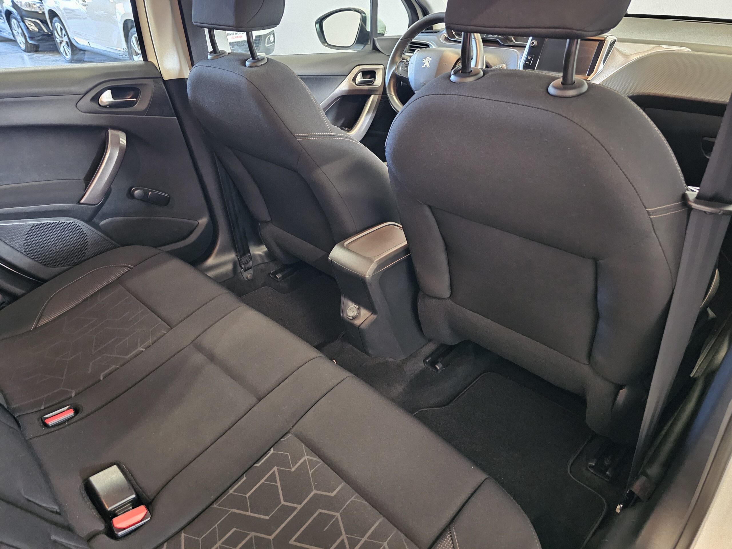 Peugeot 2008 1.6 e-HDi Active 92cv ETG - Imagen 29
