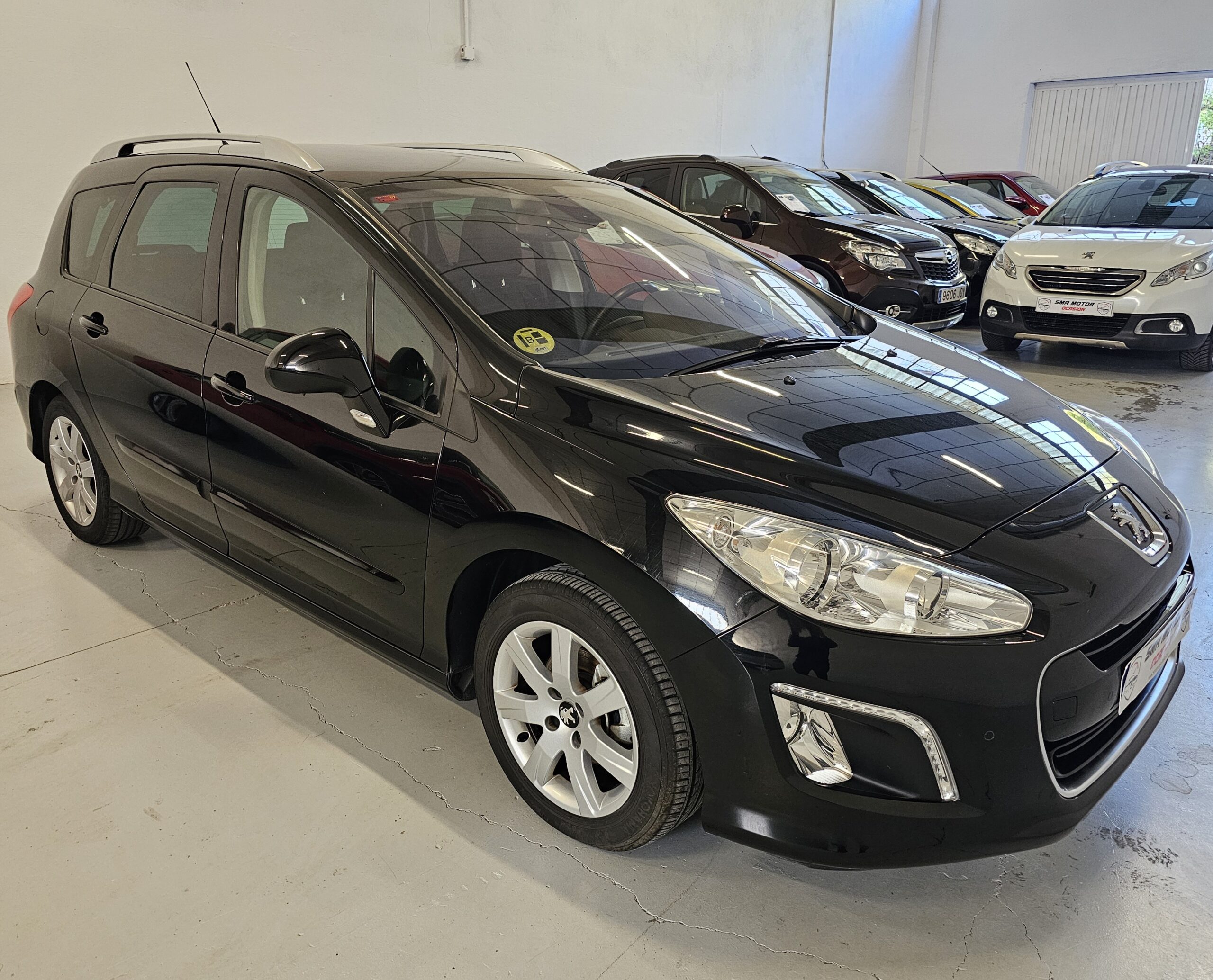 Peugeot 308 SW 1.6 e-HDi Active 115cv - Imagen 9