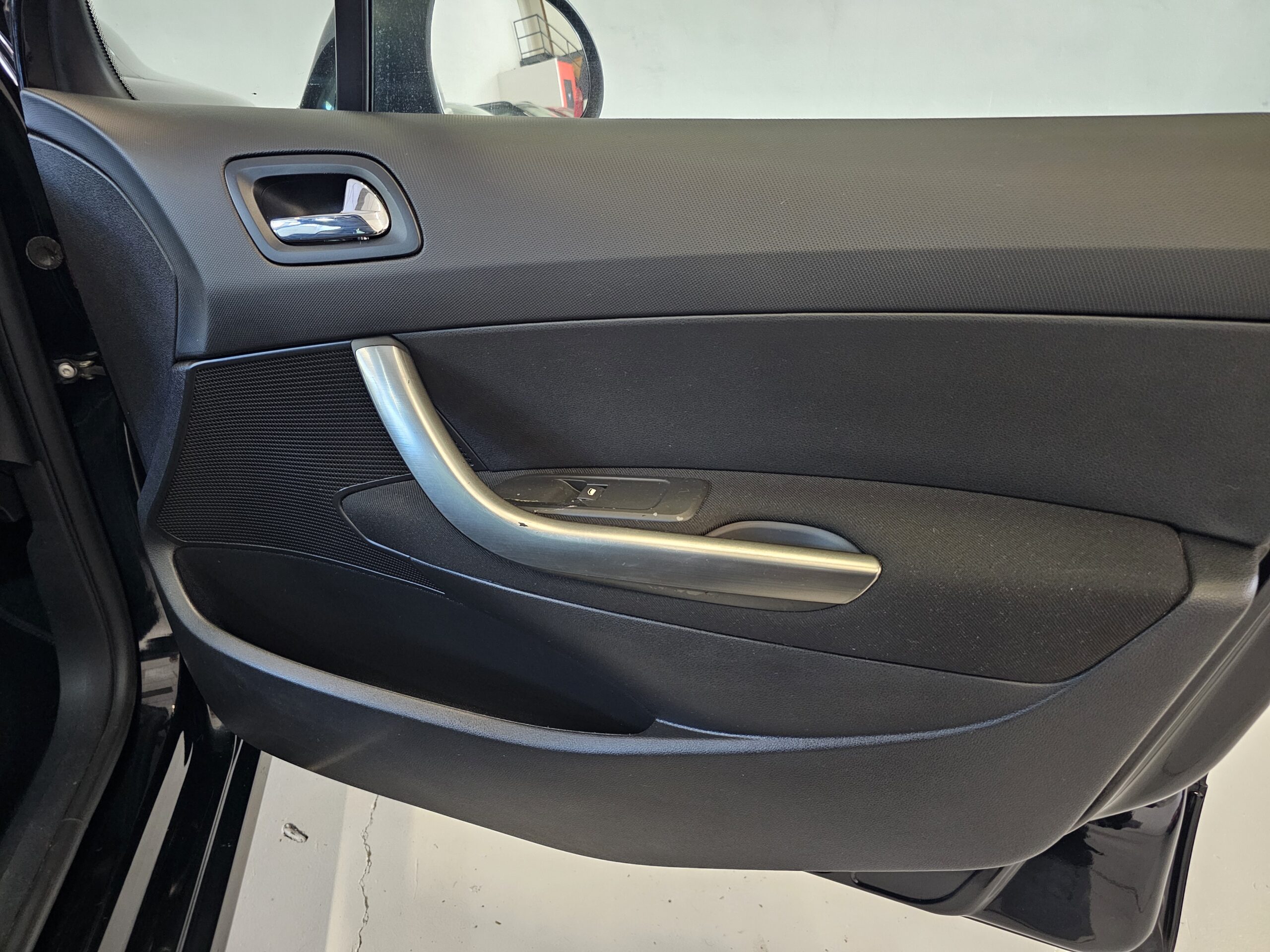 Peugeot 308 SW 1.6 e-HDi Active 115cv - Imagen 22