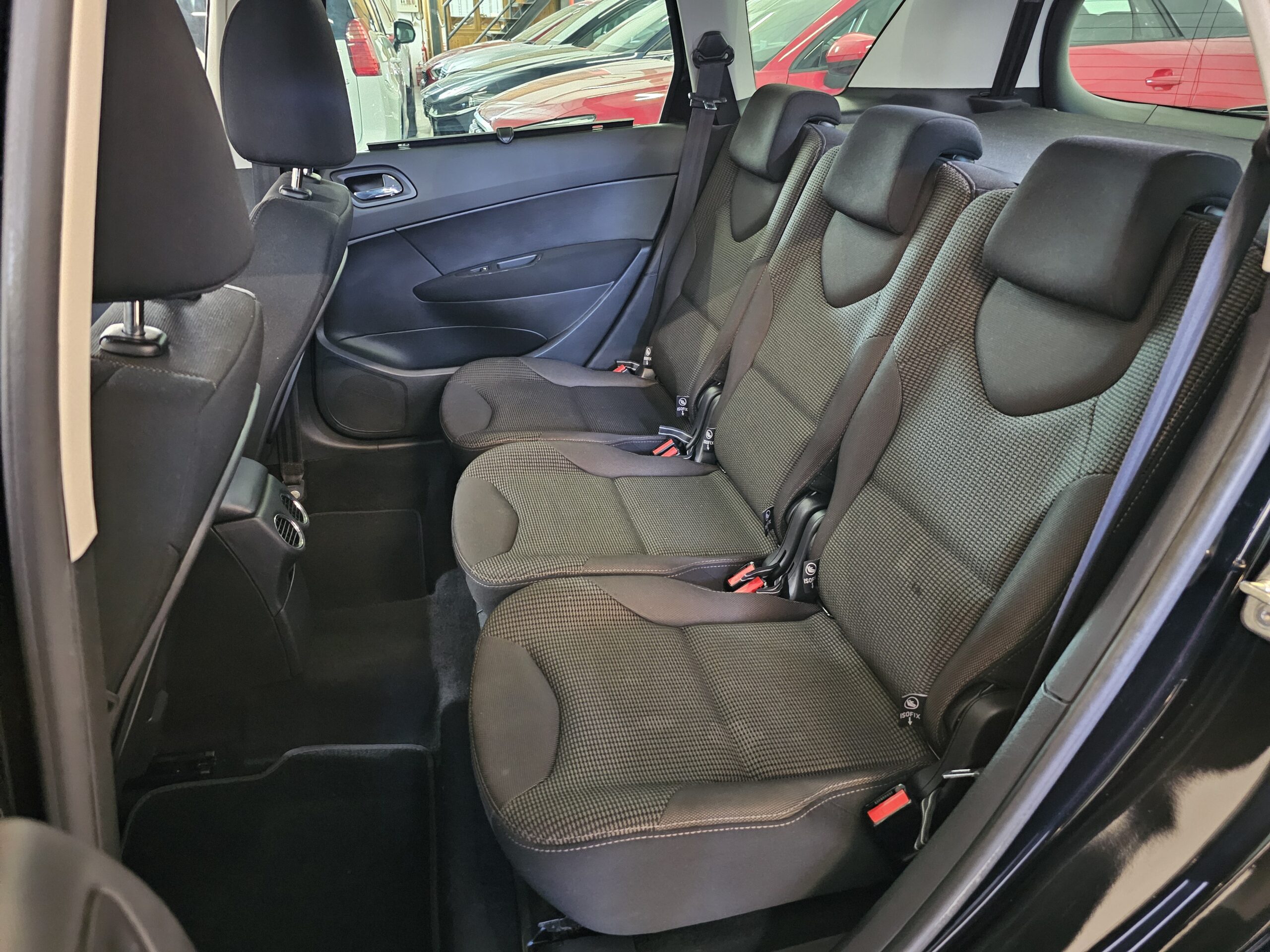 Peugeot 308 SW 1.6 e-HDi Active 115cv - Imagen 24