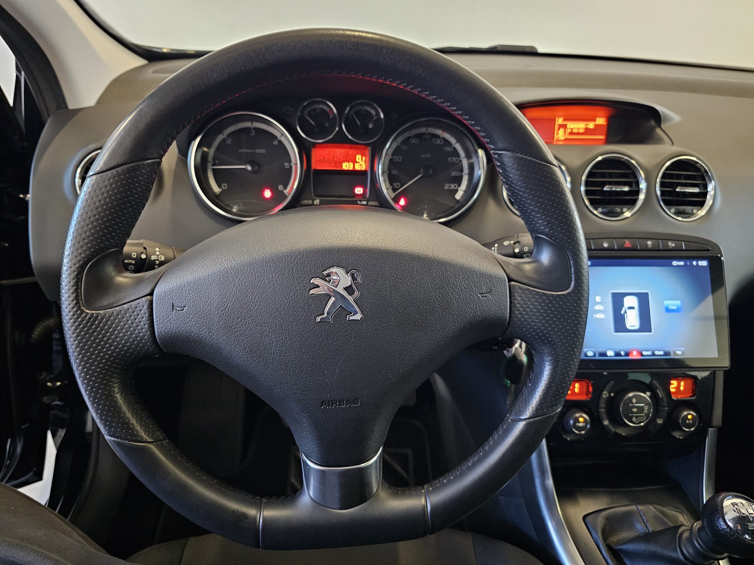 Peugeot 308 SW 1.6 e-HDi Active 115cv - Imagen 50