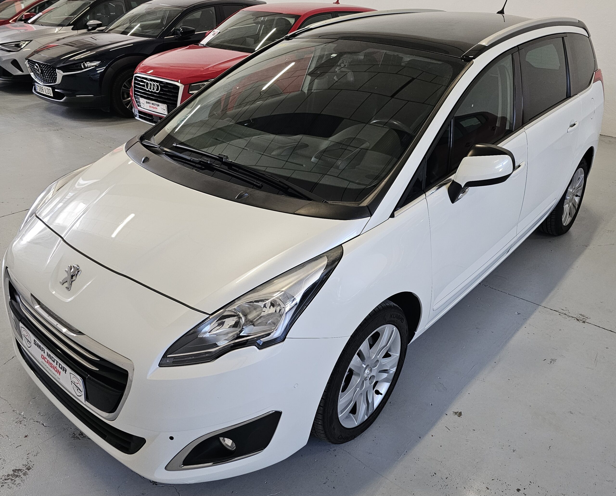 Peugeot 5008 1.6 Blue-HDi 120CV Allure EAT6 - Imagen 15