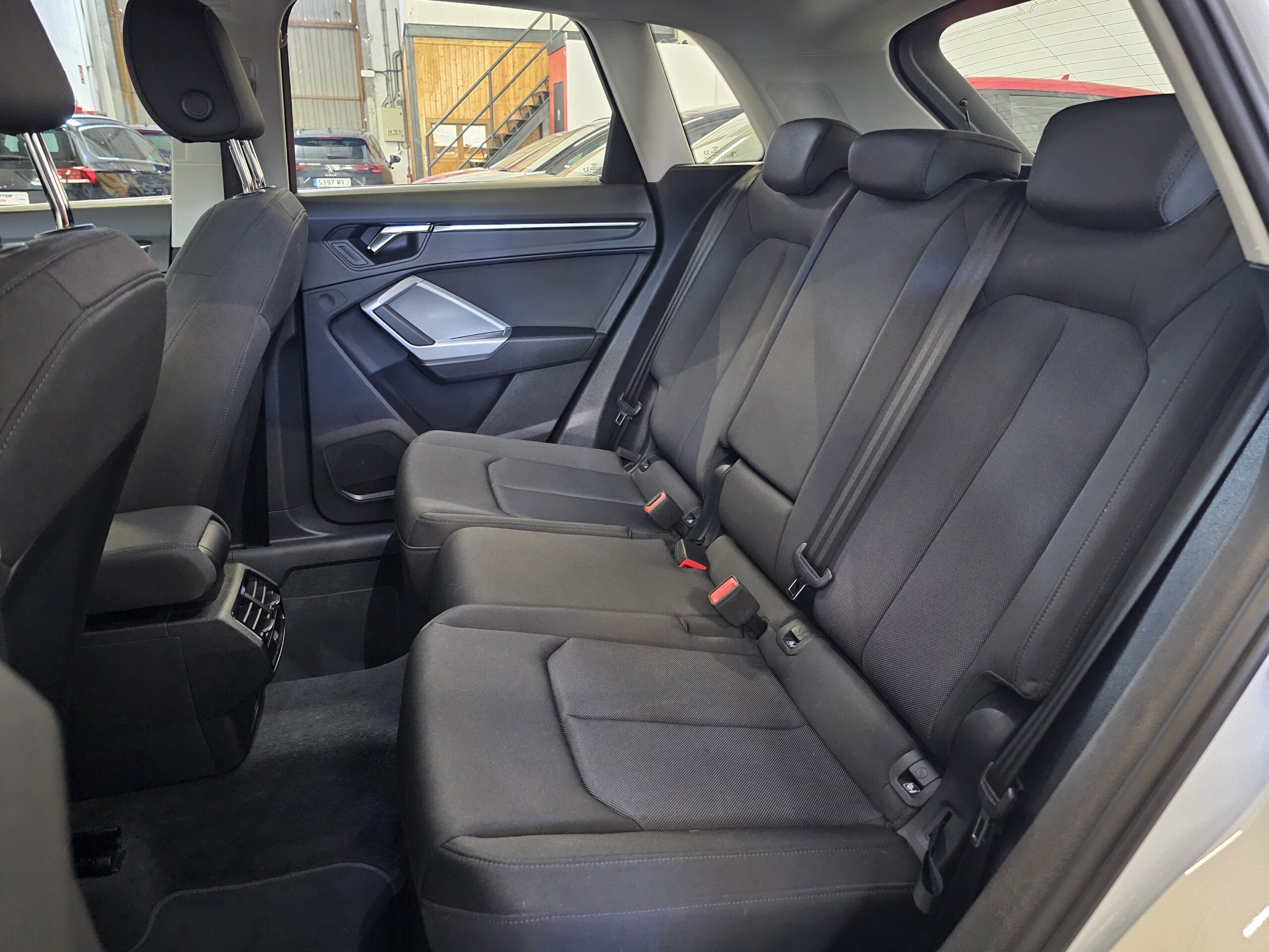 Audi Q3 35 TDI advanced 150cv MANUAL - Imagen 25
