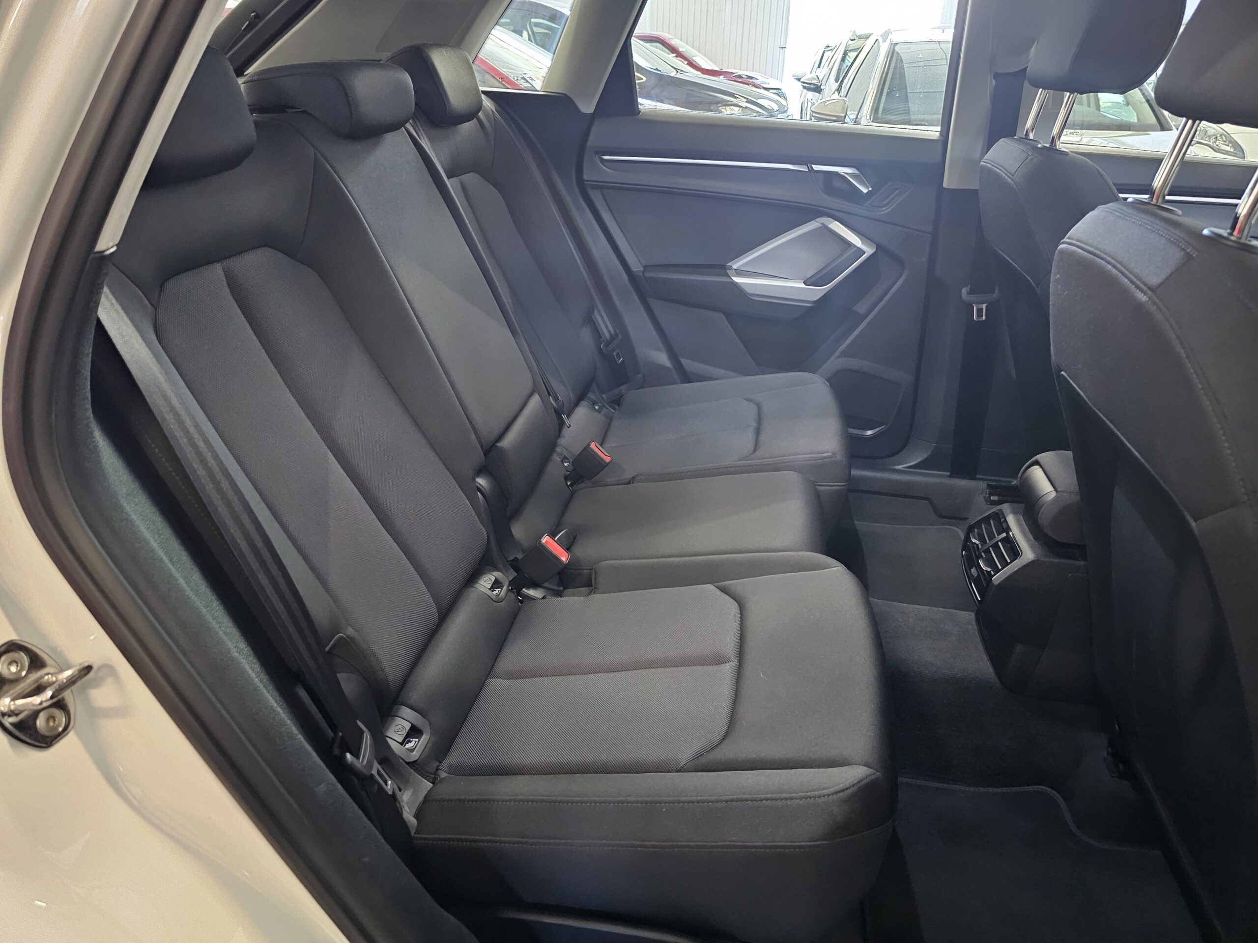 Audi Q3 35 TDI advanced 150cv MANUAL - Imagen 28