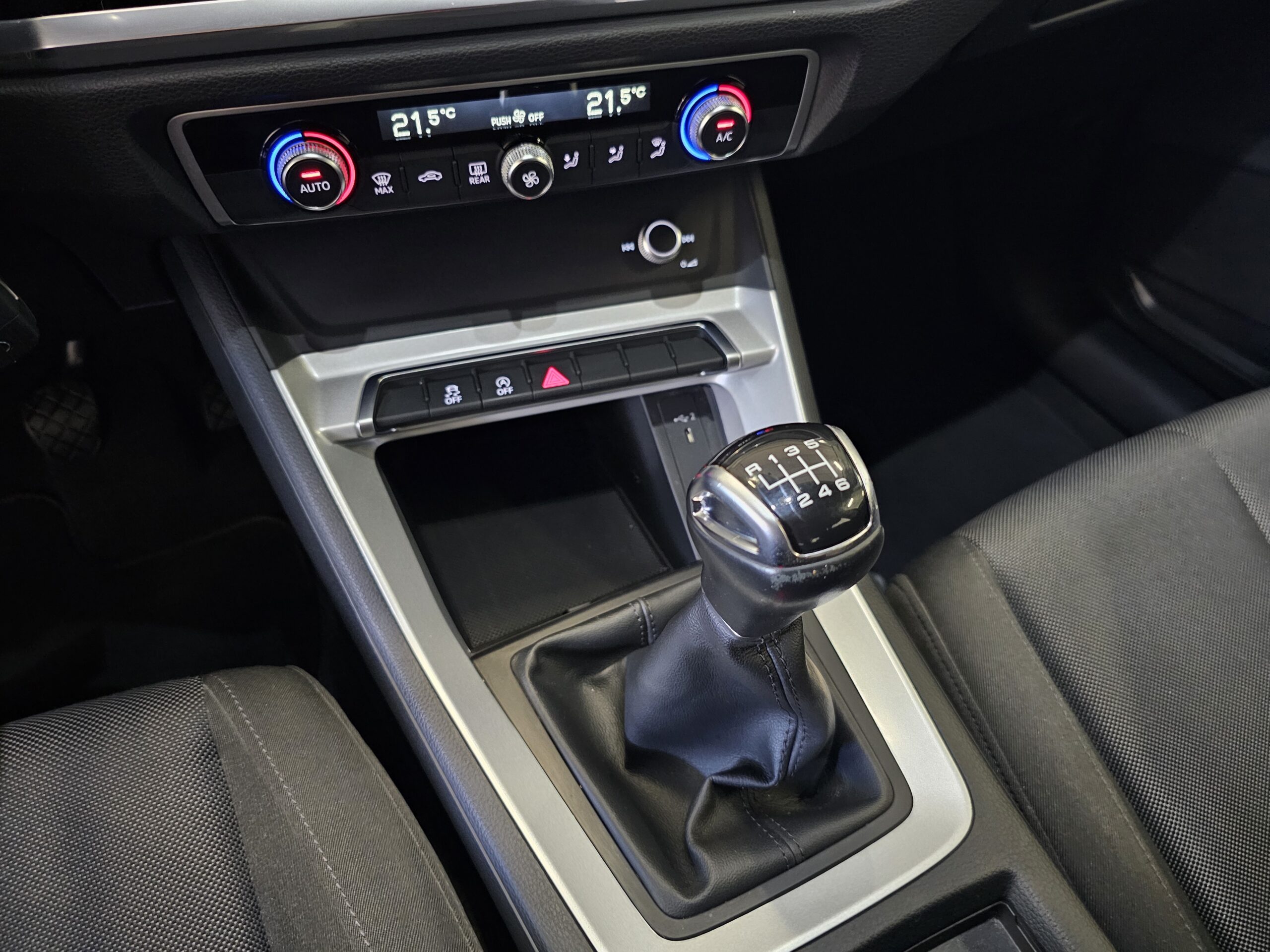Audi Q3 35 TDI advanced 150cv MANUAL - Imagen 38