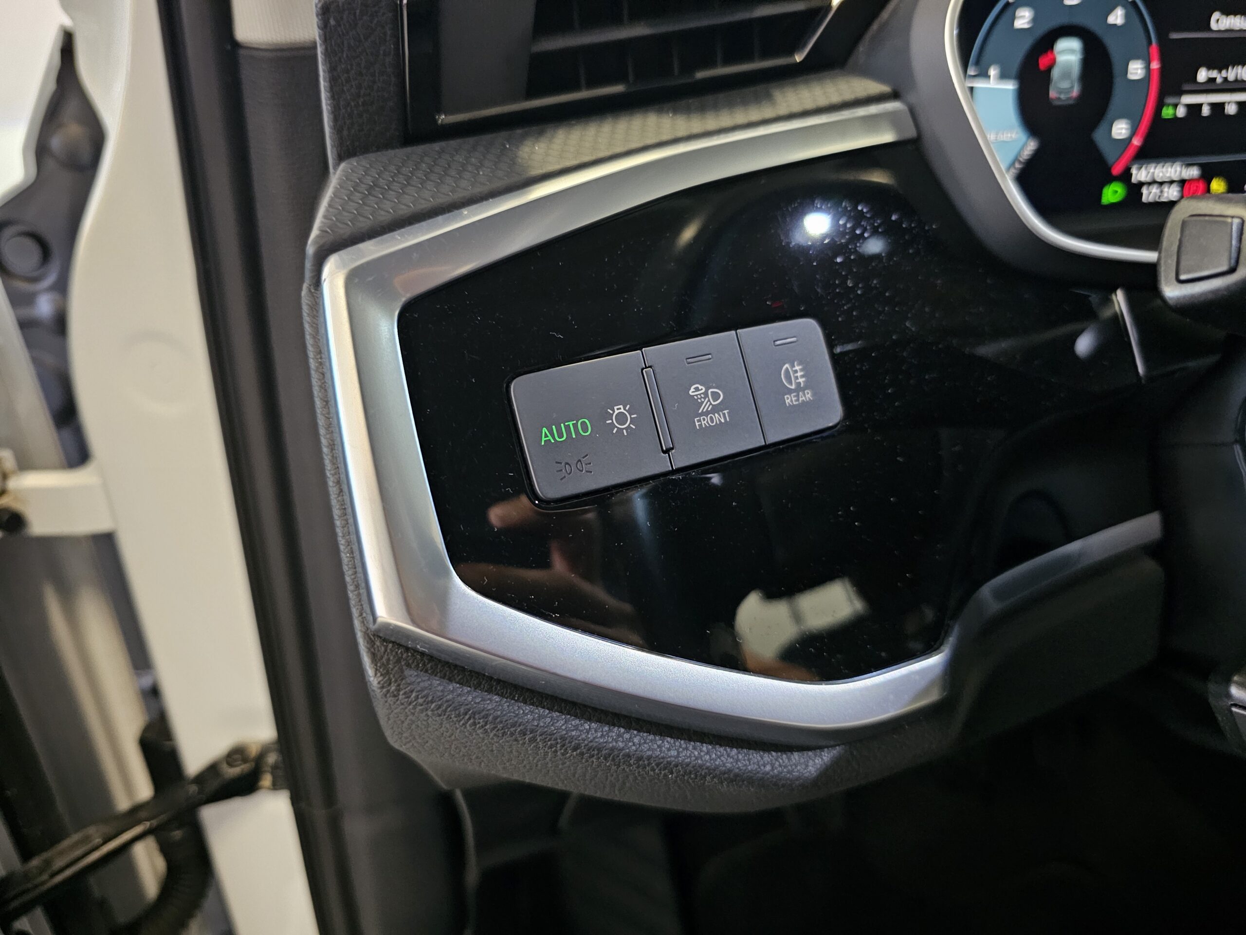 Audi Q3 35 TDI advanced 150cv MANUAL - Imagen 43