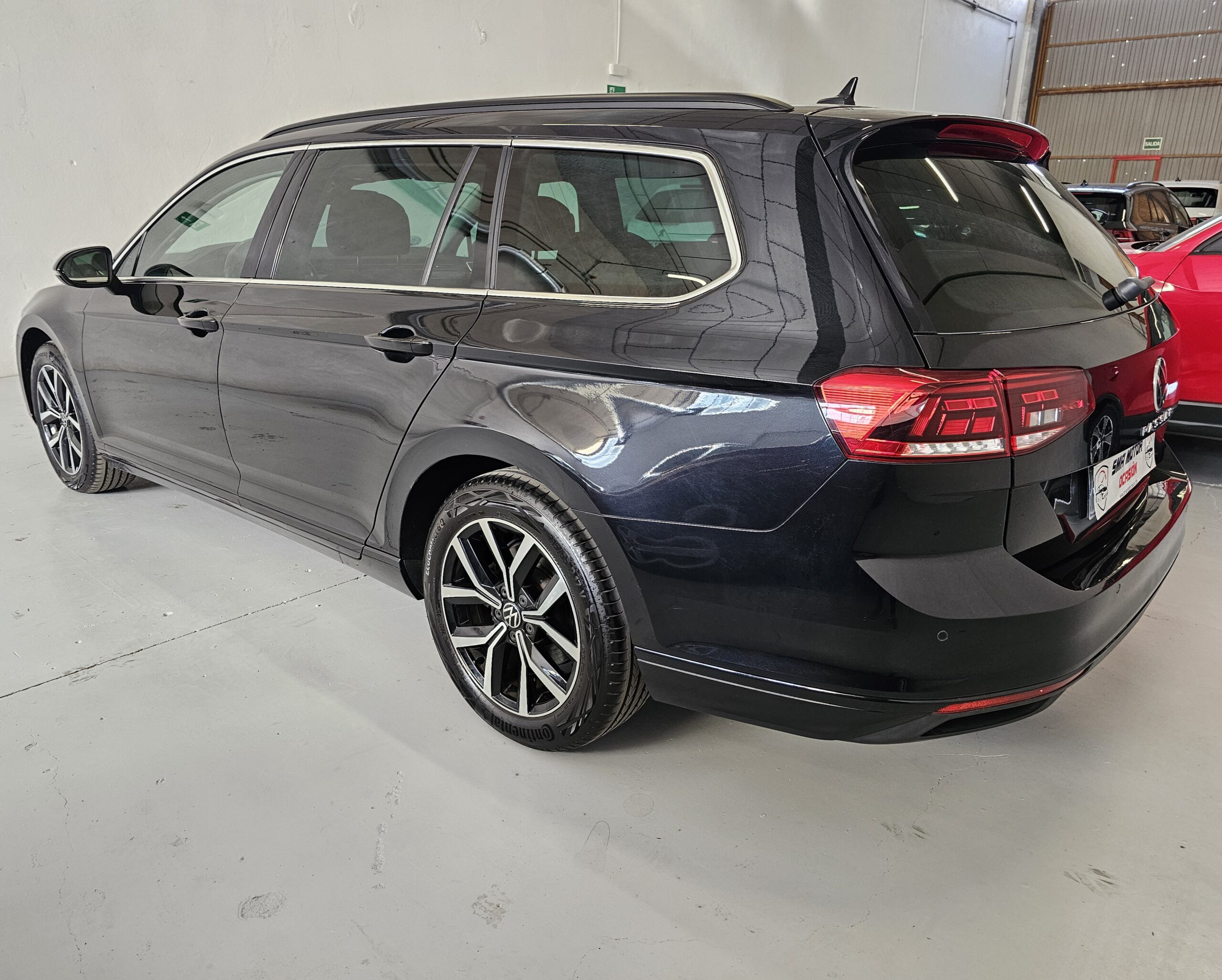 Volkswagen Passat Variant Executive 2.0 TDI EVO 122CV DSG7 - Imagen 10