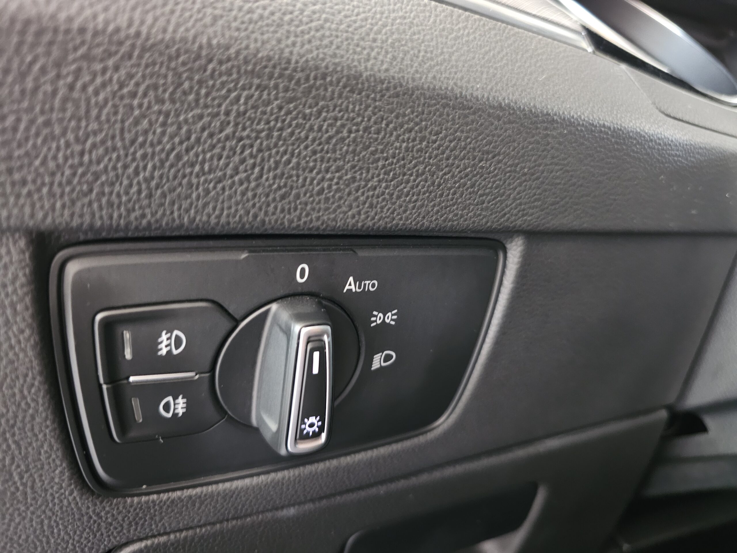 Volkswagen Passat Variant Executive 2.0 TDI EVO 122CV DSG7 - Imagen 37