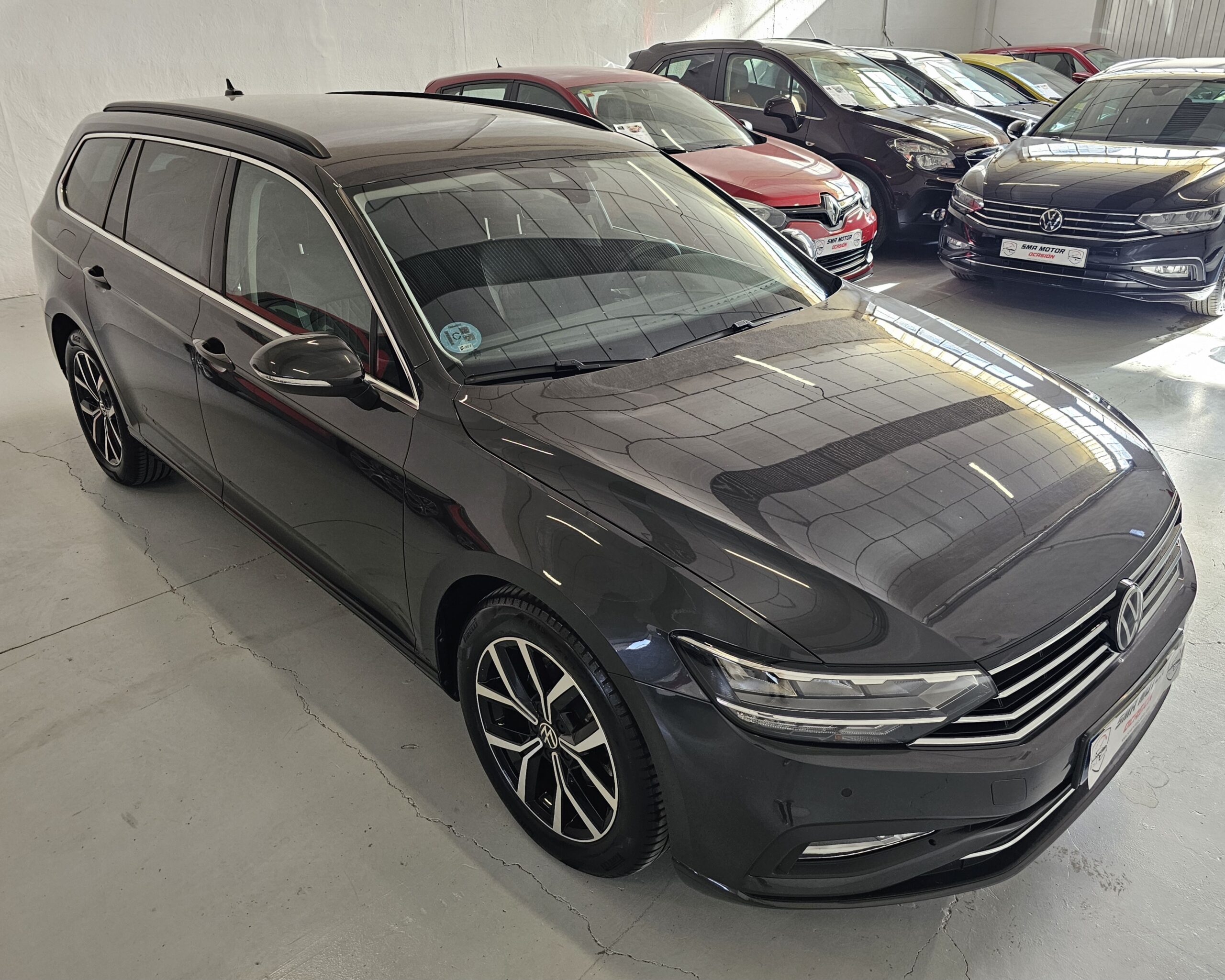 Volkswagen Passat Variant Executive 2.0 TDI EVO 150CV DSG7 - Imagen 17