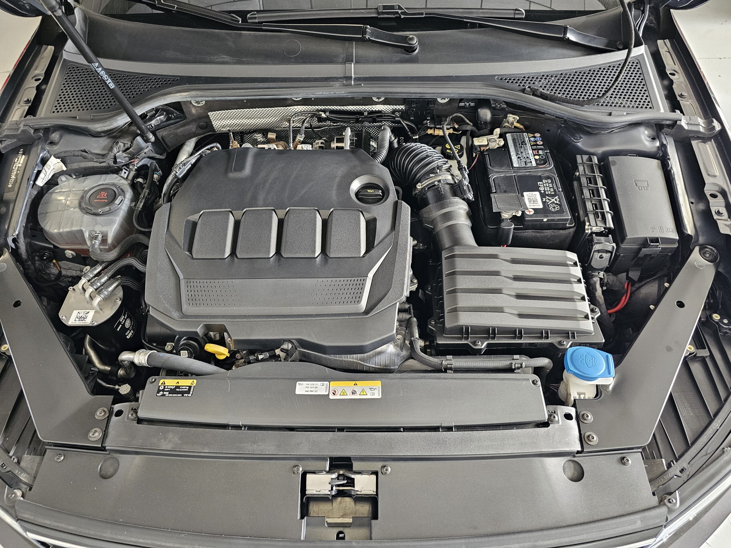 Volkswagen Passat Variant Executive 2.0 TDI EVO 150CV DSG7 - Imagen 48
